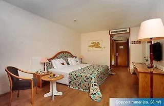 Defne Garden 4* Side